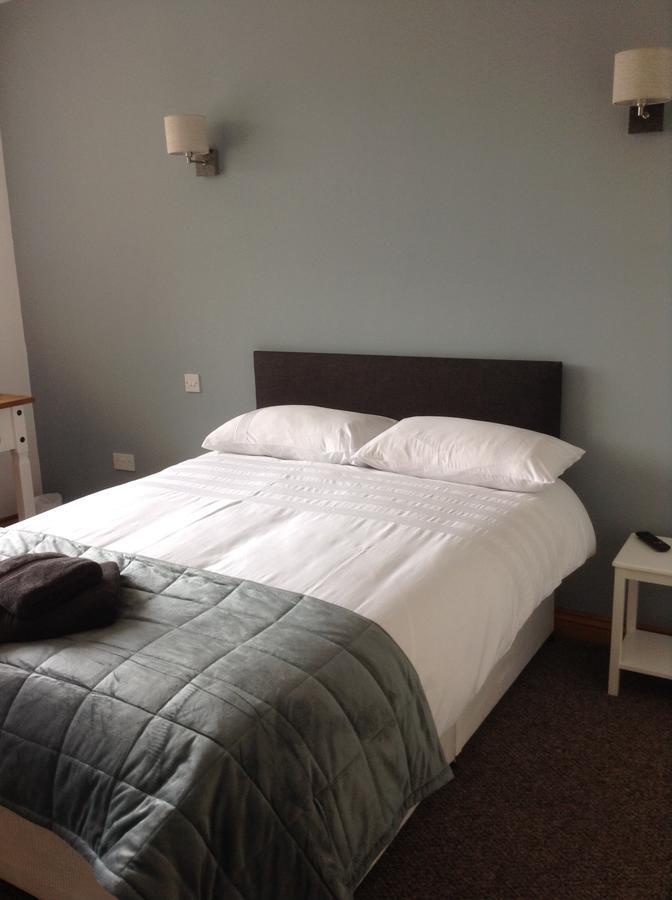 The Bear On The Square Hotell Millom Eksteriør bilde